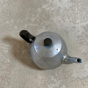 Black Bakelite handle and lid finial detail on Swan Brand Carlton teapot — Birmingham England, 1940s–1950s, original hardware intact