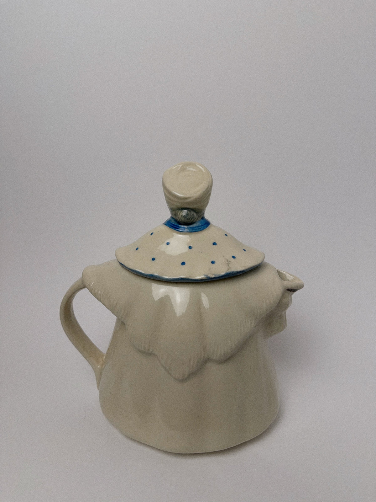 Granny Ann Teapot, Shawnee Style, Marked USA, 1940s