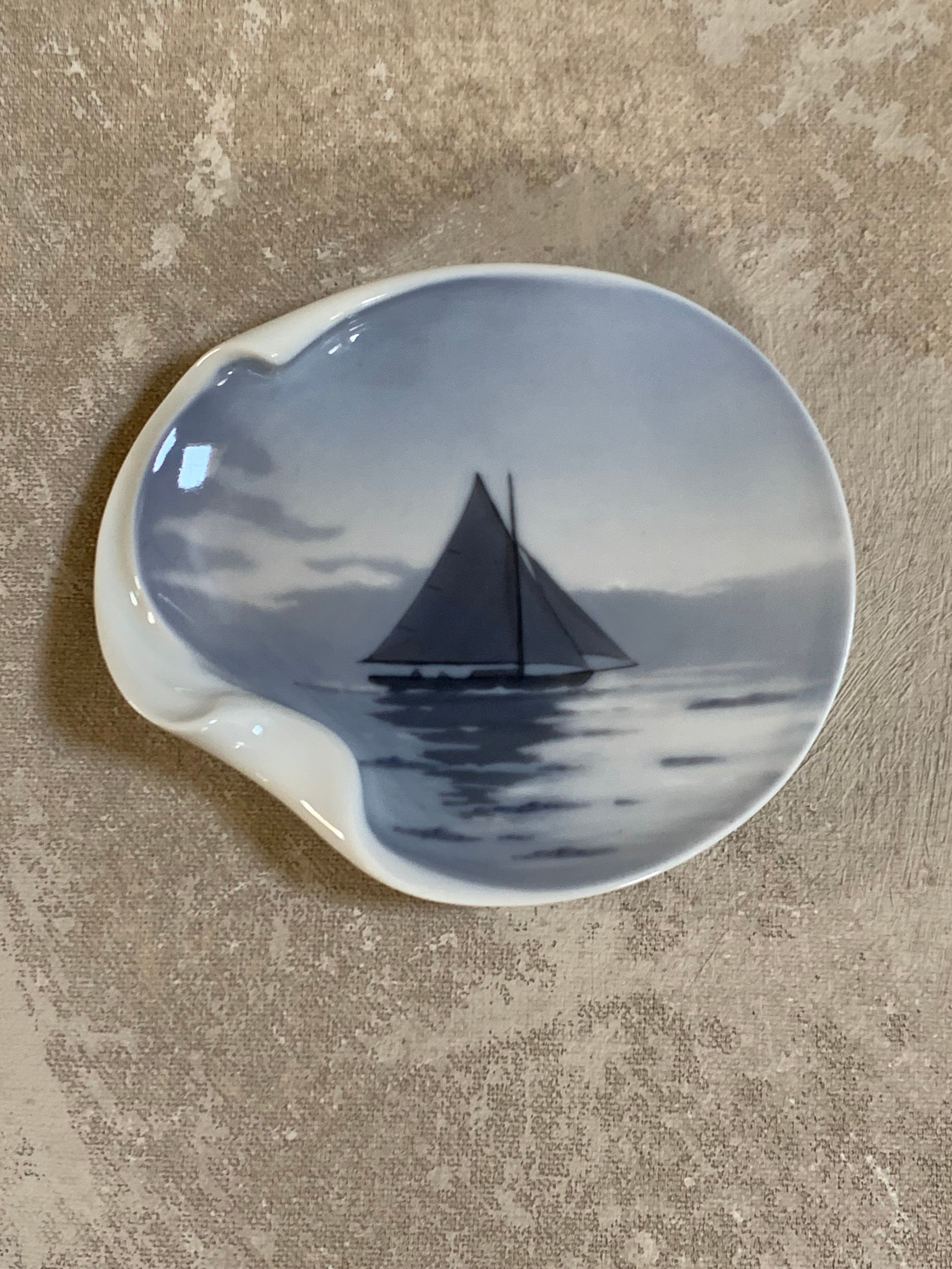 Bing & Grøndahl B&G Denmark Porcelain Trinket Dish | Sailboat Maritime Scene | Grisaille Underglaze | Made in Denmark | Model 474 | Danish Porcelain Collectible