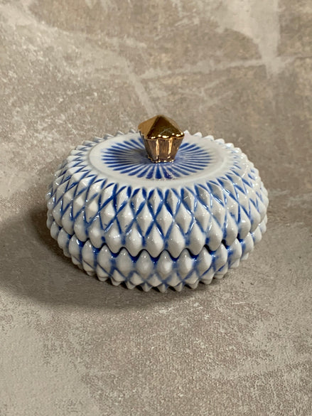 Vintage Porcelain Round Trinket Box | Diamond Lattice Quilted Relief | Cobalt Blue | Hand-Painted Christmas Rose Interior | Gold Luster Finial | circa 1950s–1970s | Vanity Decor