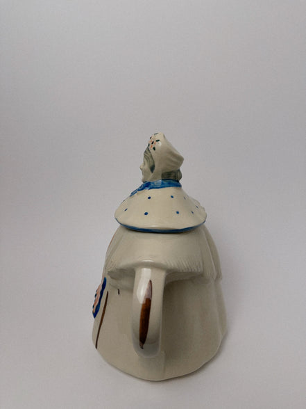Granny Ann Teapot, Shawnee Style, Marked USA, 1940s
