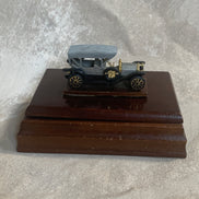 Edwardian Touring Car Miniature | Hinged Walnut Display Box | Felt-Lined | Brass Hardware | 1905–1915