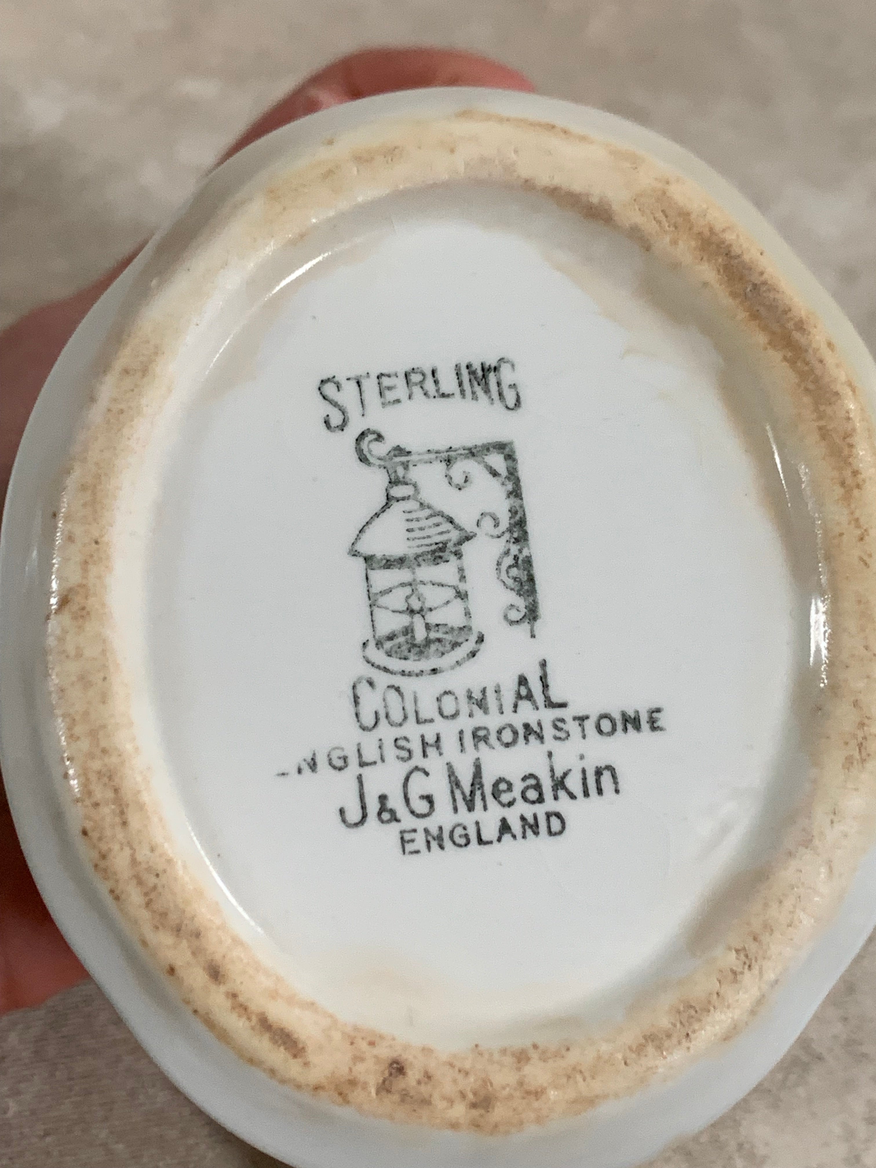 J&G Meakin Sterling Colonial Covered Sugar Bowl | English Ironstone | c. 1940s–1960s