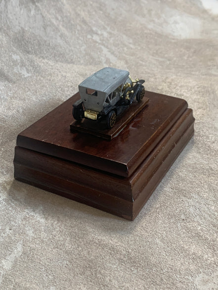 Edwardian Touring Car Miniature | Hinged Walnut Display Box | Felt-Lined | Brass Hardware | 1905–1915