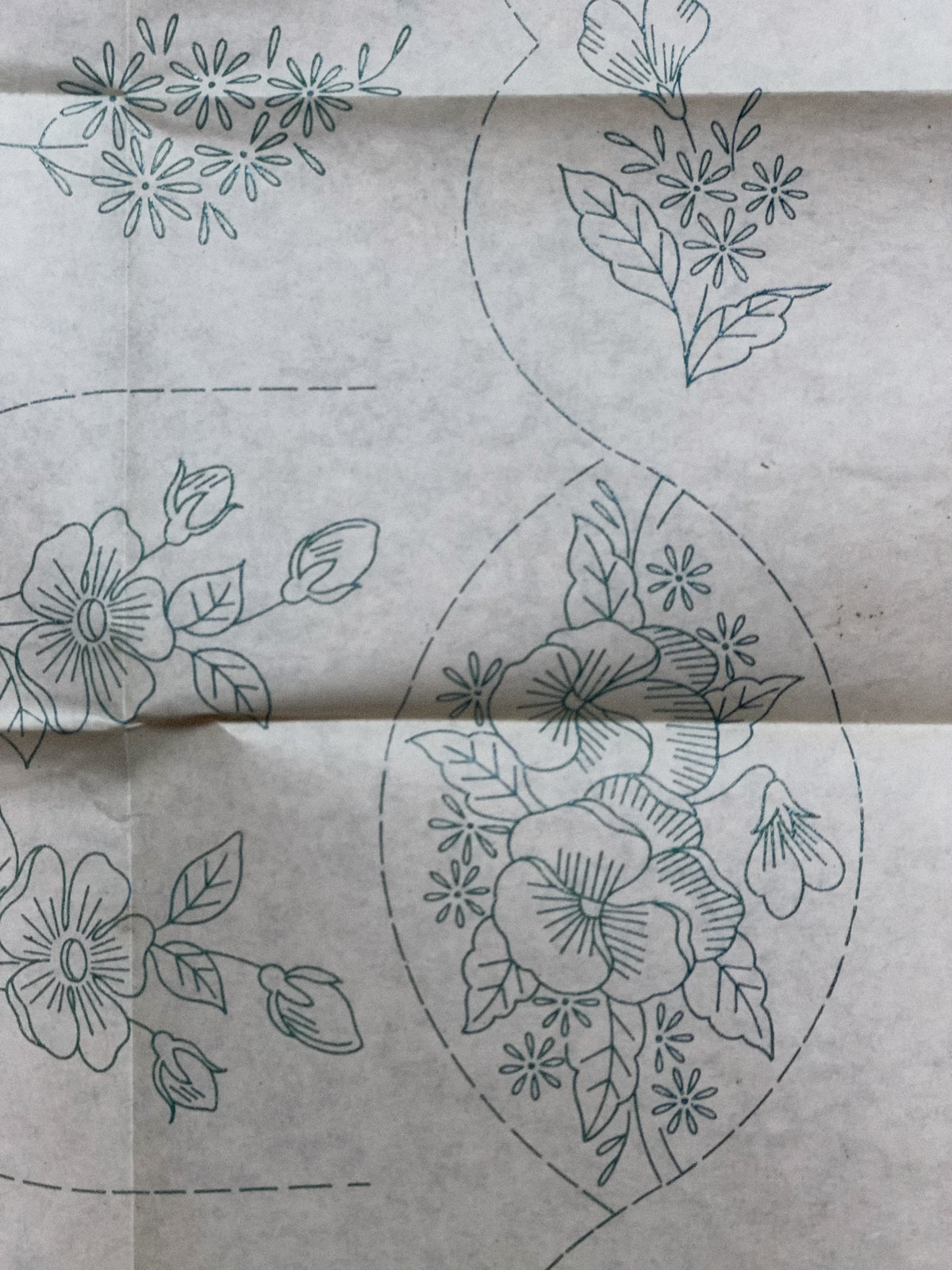 Vintage Hot Iron Transfer Pattern 831 