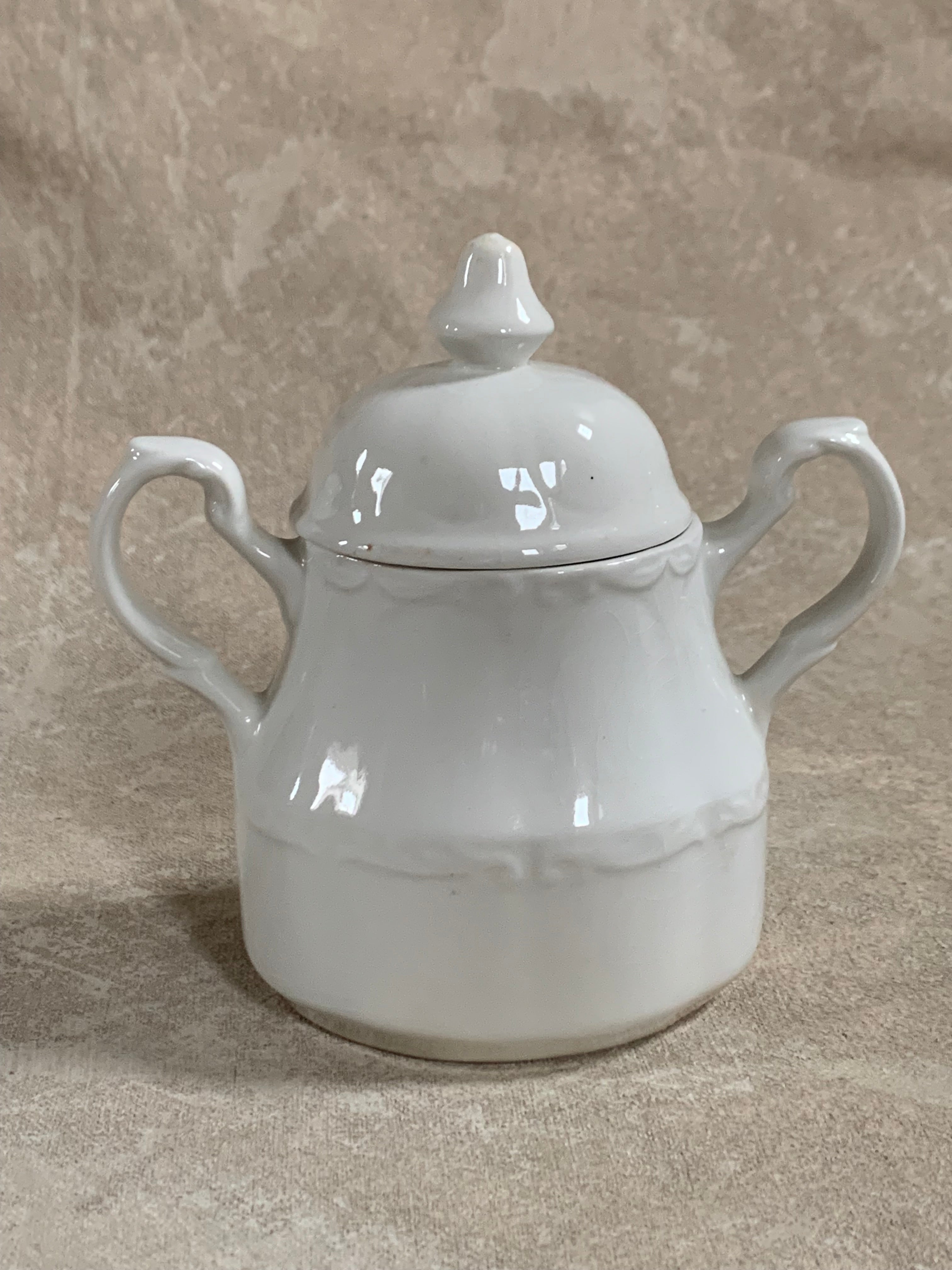 J&G Meakin Sterling Colonial Covered Sugar Bowl | English Ironstone | c. 1940s–1960s