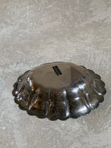 Oneida Silver-Plated Oval Scalloped Dish, Made in America