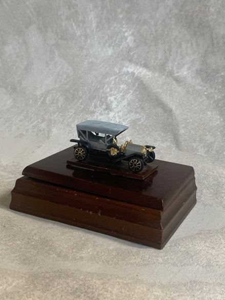 Edwardian Touring Car Miniature | Hinged Walnut Display Box | Felt-Lined | Brass Hardware | 1905–1915