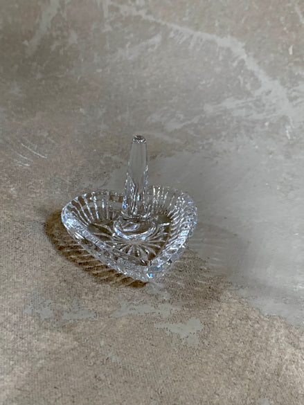 Heart-shaped crystal glass ring holder with cut starburst base — 1970s–1980s vanity piece