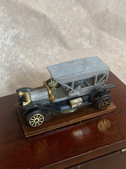 Edwardian Touring Car Miniature | Hinged Walnut Display Box | Felt-Lined | Brass Hardware | 1905–1915
